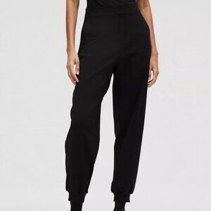 Daydrift High-Rise Jogger Regular